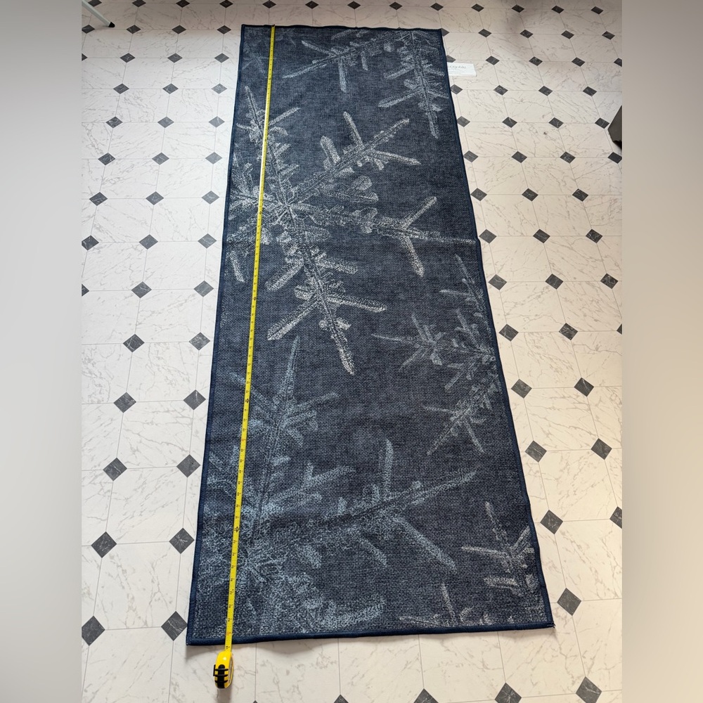 Ruggable Snowflake Navy Blue Runner Rug
